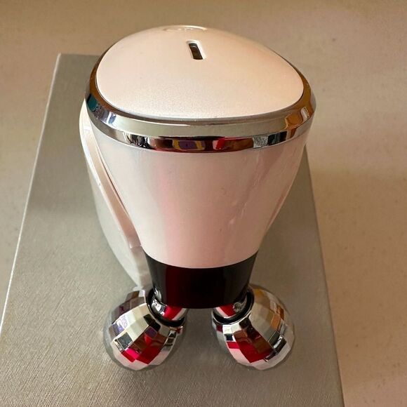 Handheld massager  - Picture 1 of 5